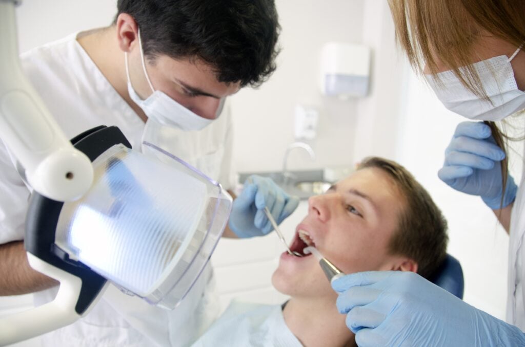 avoid the pitfalls of dental practice ownership